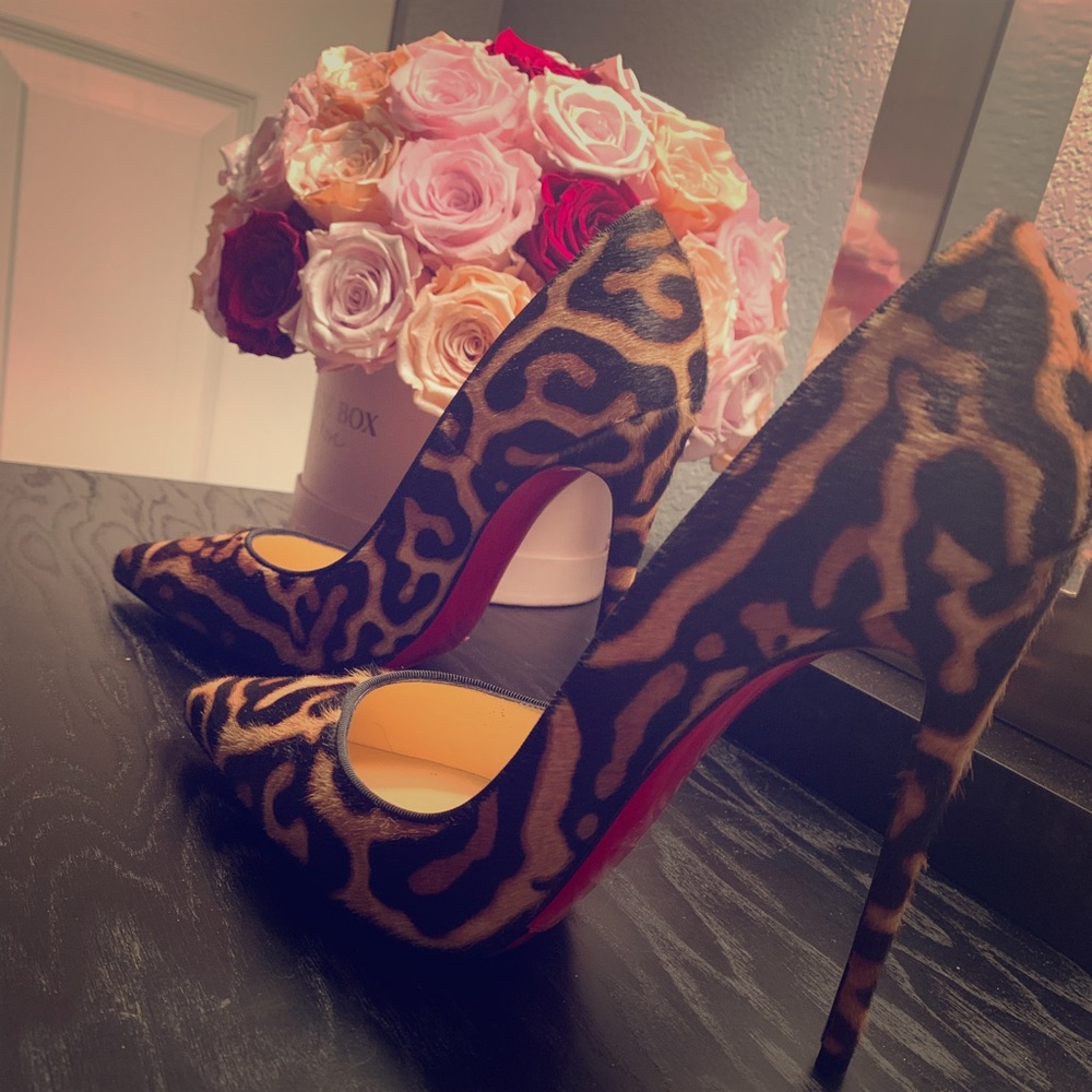 ❤️Gorgeous Christian Louboutin So Kate❤️